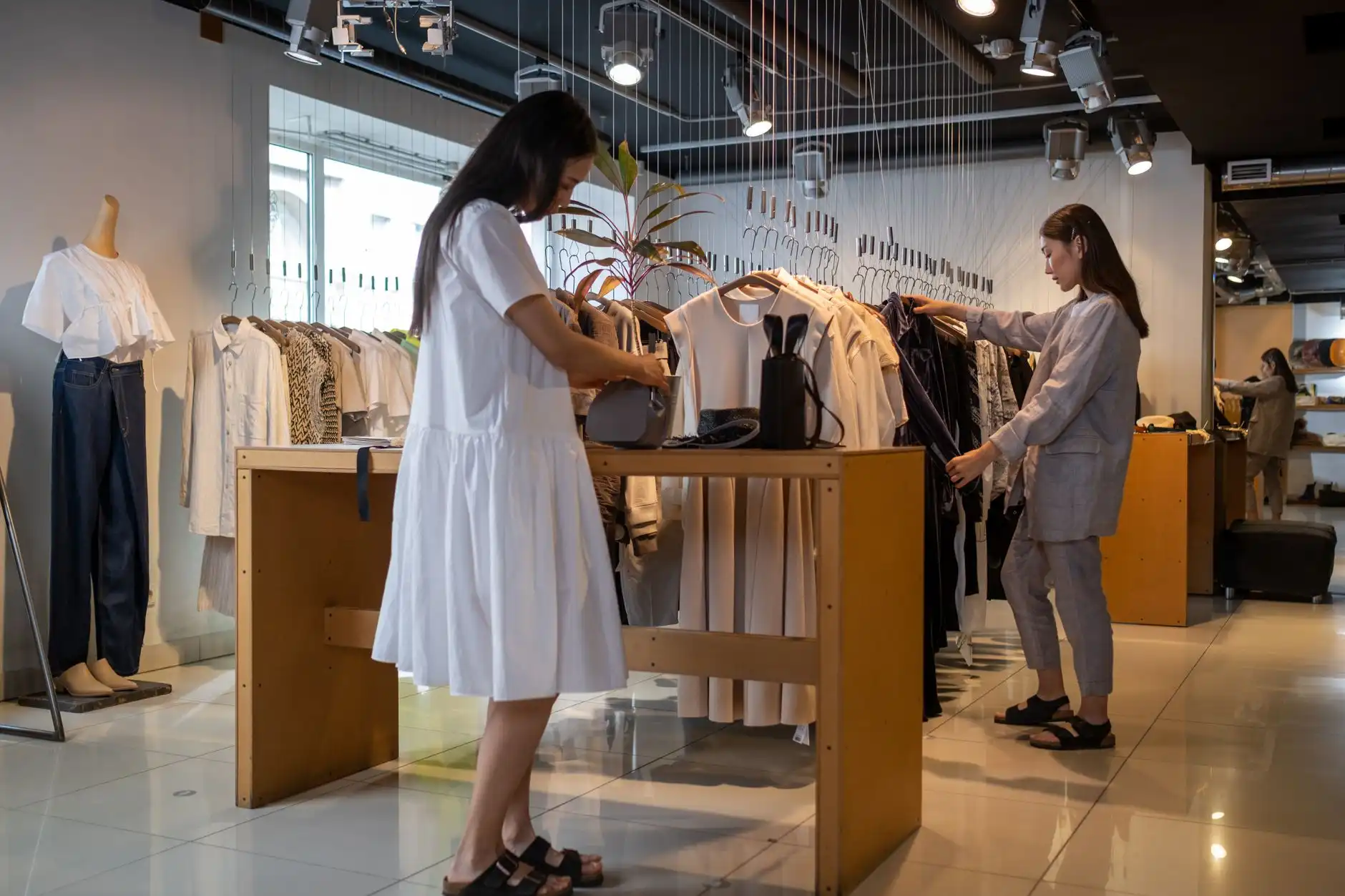 家居用品系列技术优势解析：提升海口零售品质